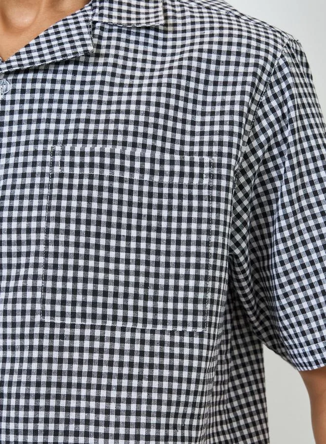 Styli  Men Gingham Print Buttoned Shirt and Pyjama Set for Men | Best Price UAE
